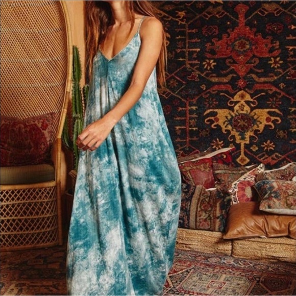 BUCKETLIST Blue Green Tie Dye Pocket Maxi Dress - Picture 4 of 5